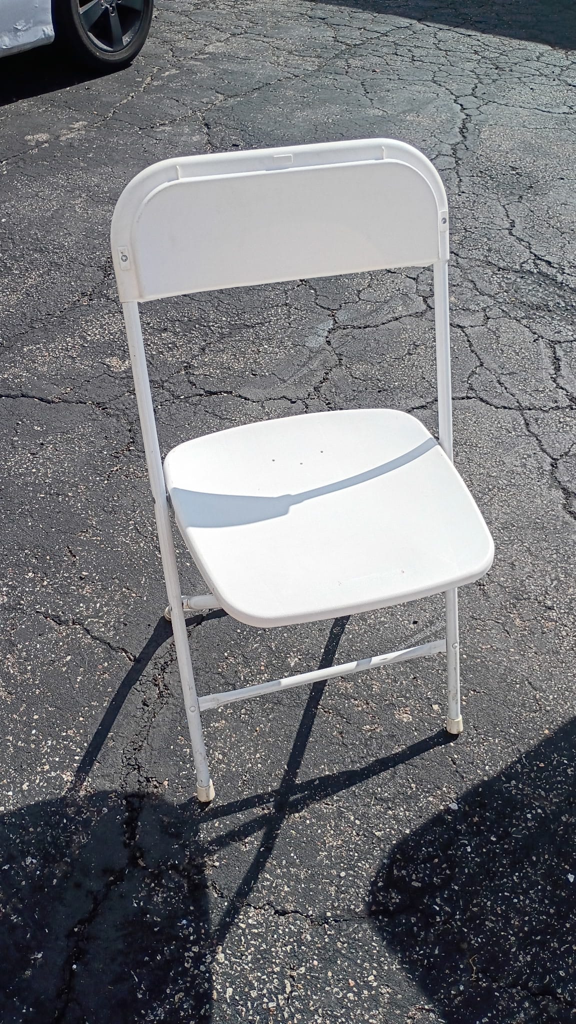 White folding chair rental Wood Dale IL